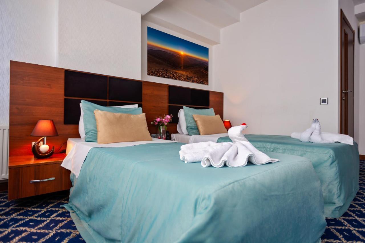 Demir Yol Plaza Hotel Baku Exterior photo